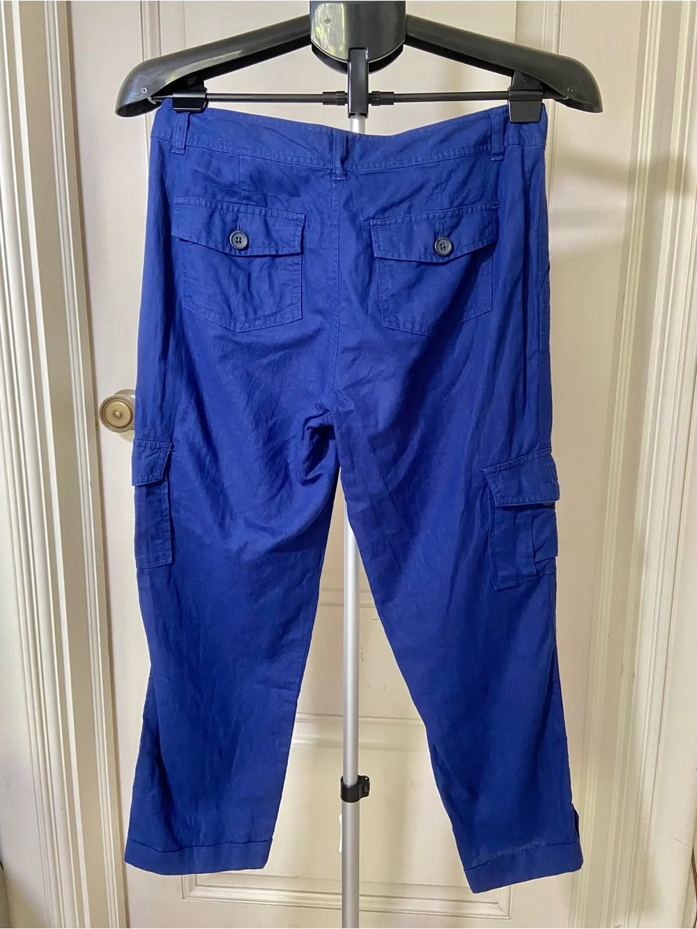 BANANA REPUBLIC Blue Cargo Linen Capri Pants